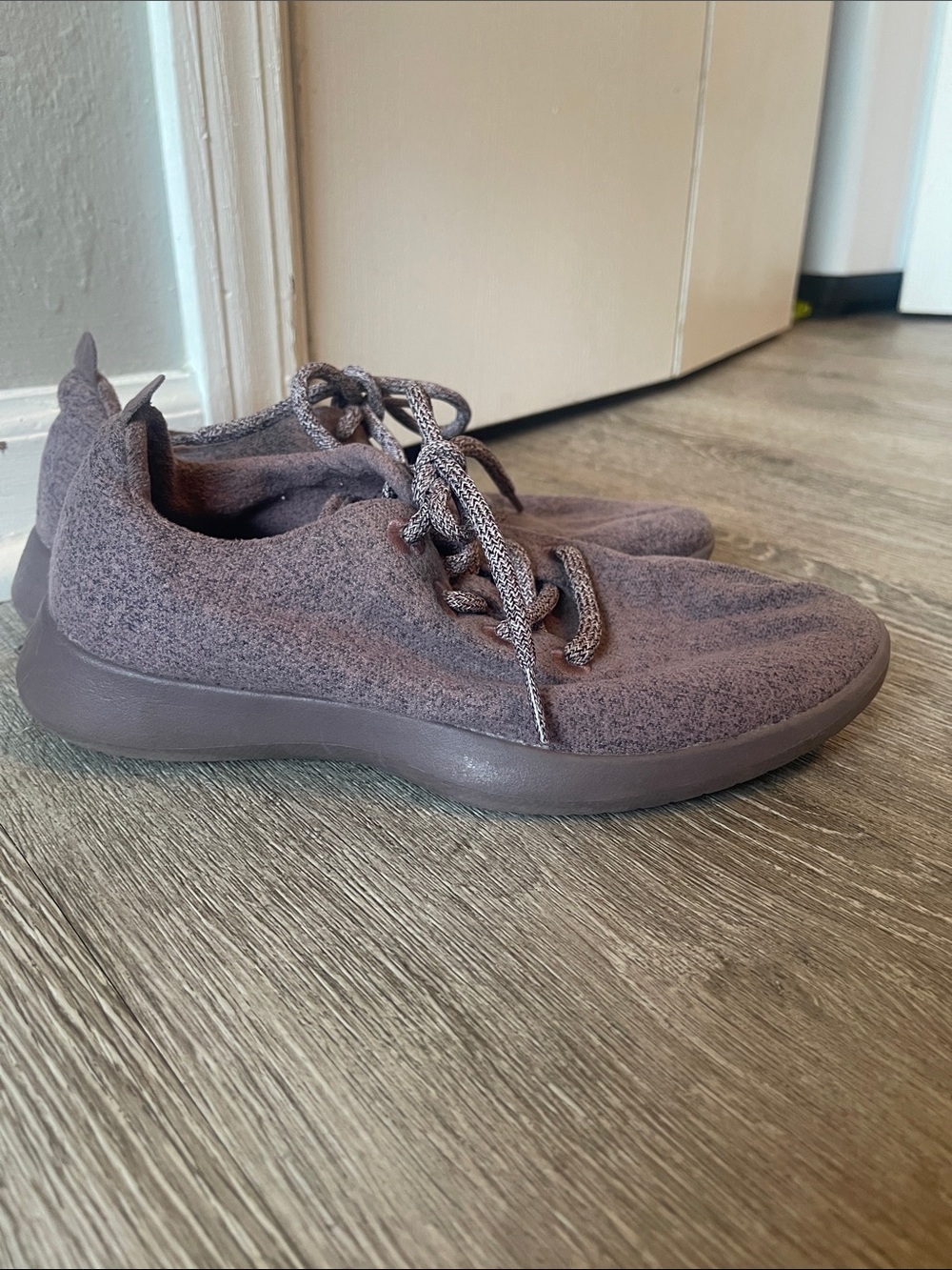 ALLBIRDS Purple Wool & Soles Runner Shoes/Sneakers Women's Size W8 tennis